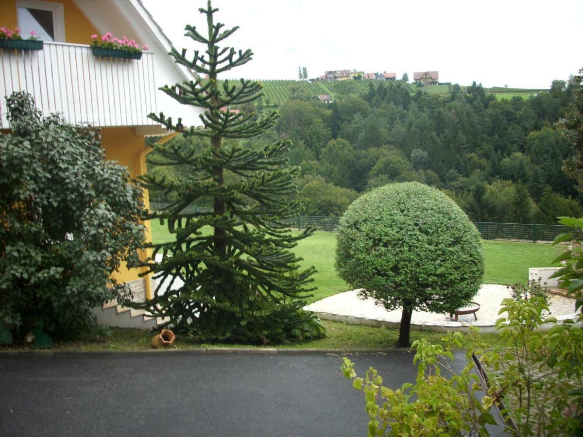 Gaestehaus Maxltoni Kitzeck im Sausal Εξωτερικό φωτογραφία